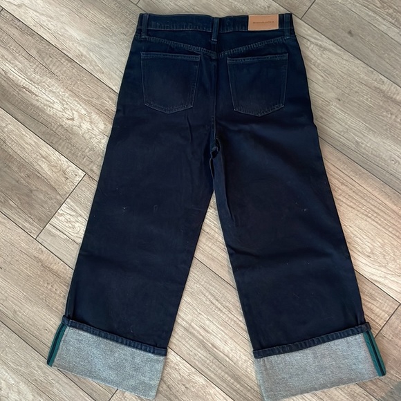 NWOT BCBGMAXAZRIA Cropped Fit & Flare Jeans - Picture 4 of 4